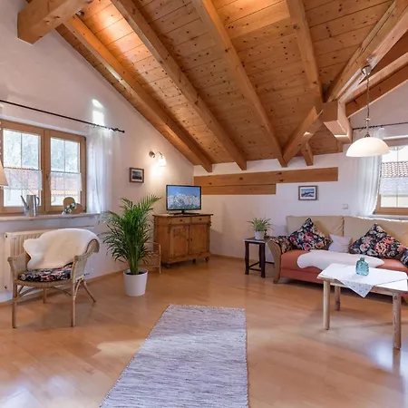 Ferienwohnung Nusslberg Apartment